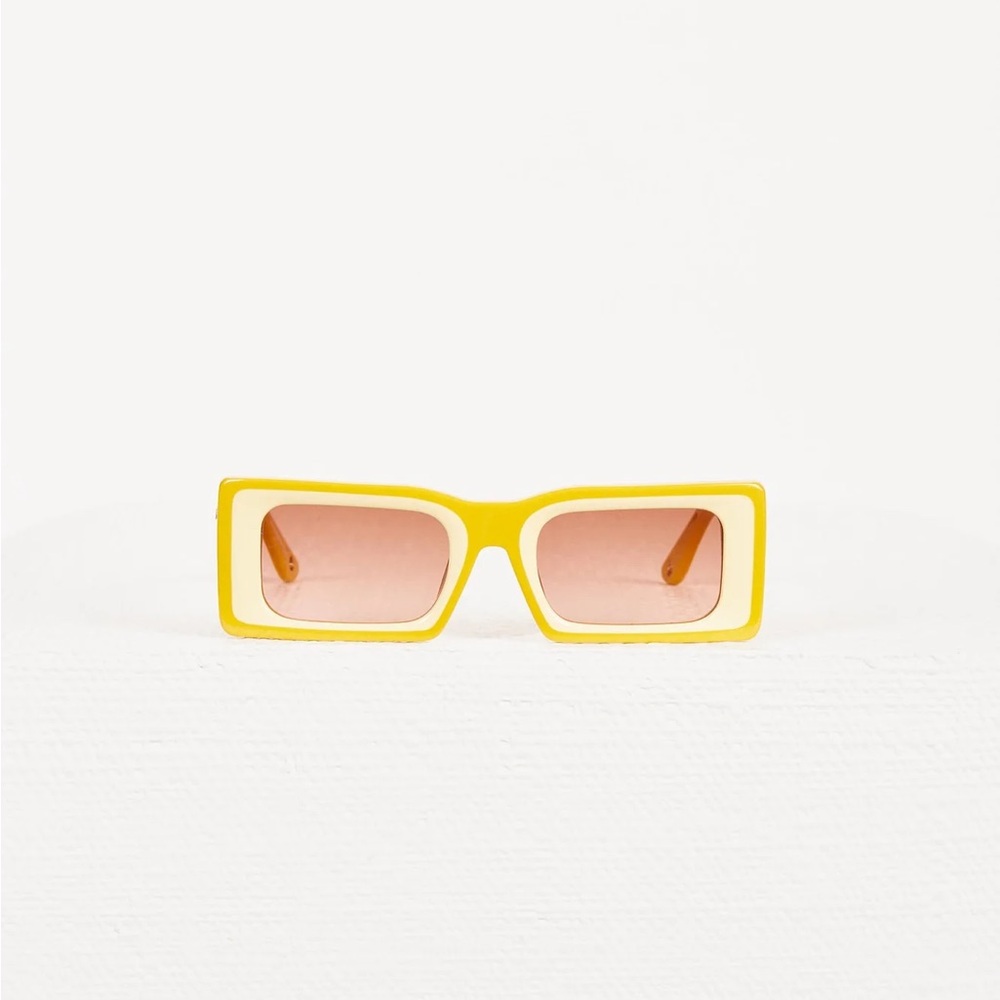 Hera Sunglasses | Canary - Picture 3 of 8